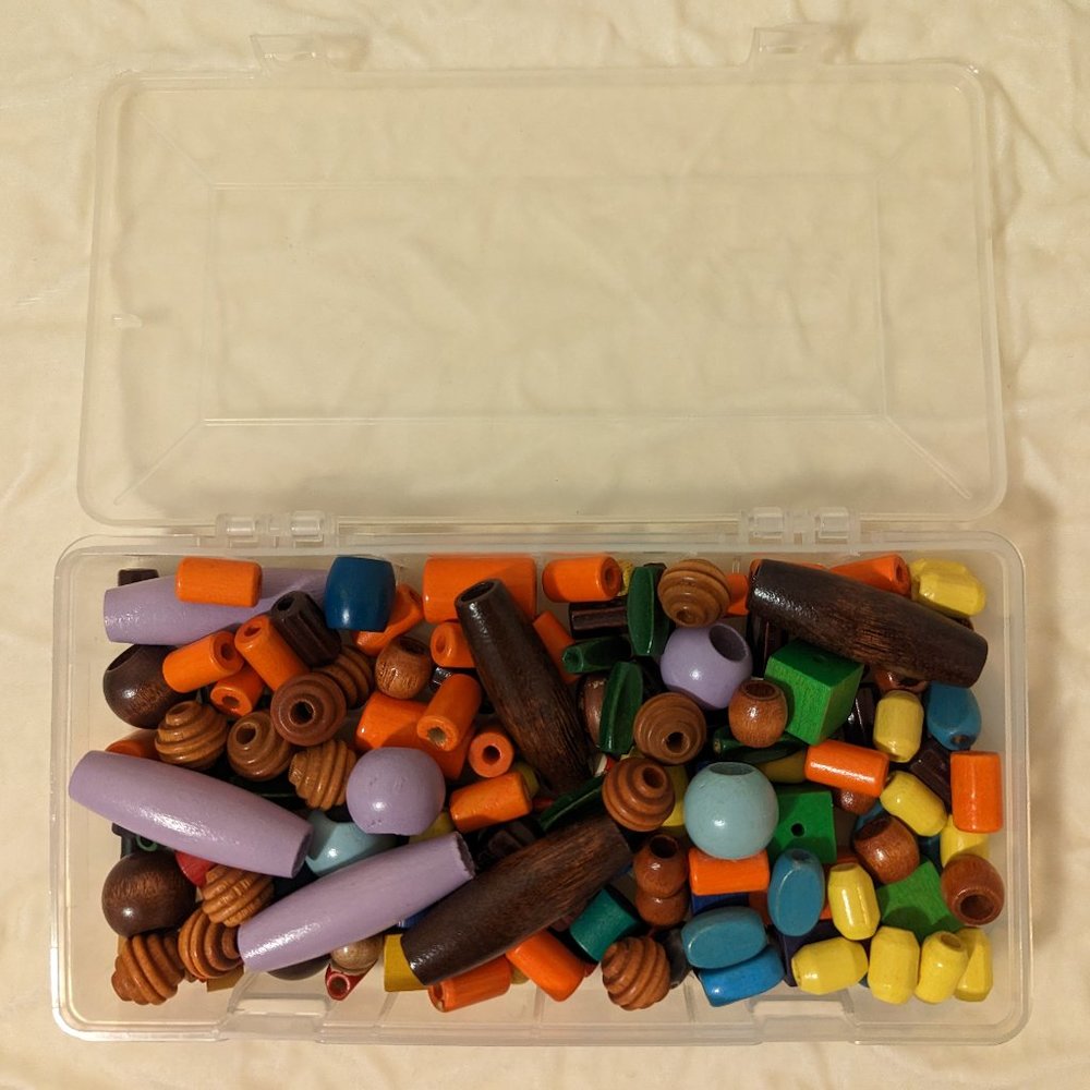 Approximately 157 Assorted Vintage 1980s 1970s Wooden Craft Beads